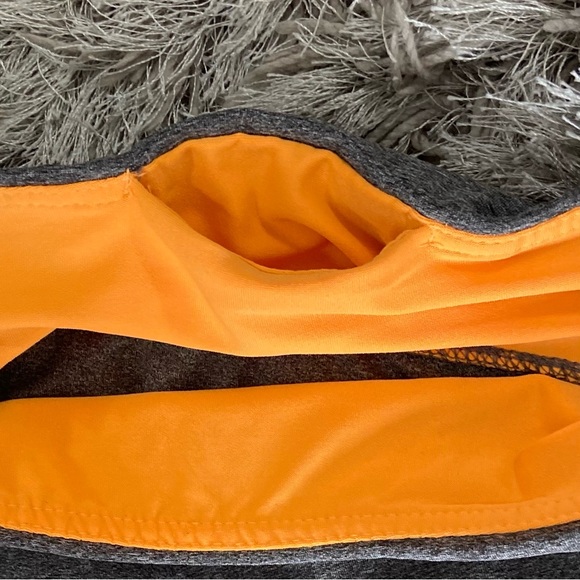 Activate women grey and orange 3/4 length workout leggings. Size S. Used. - Picture 2 of 14